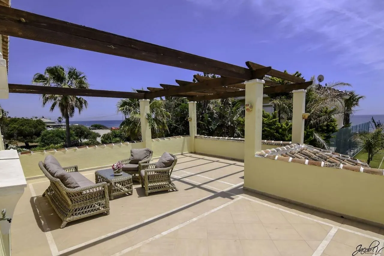 20001 - Exquisite Villa 50M To Beach Marbella Holiday home